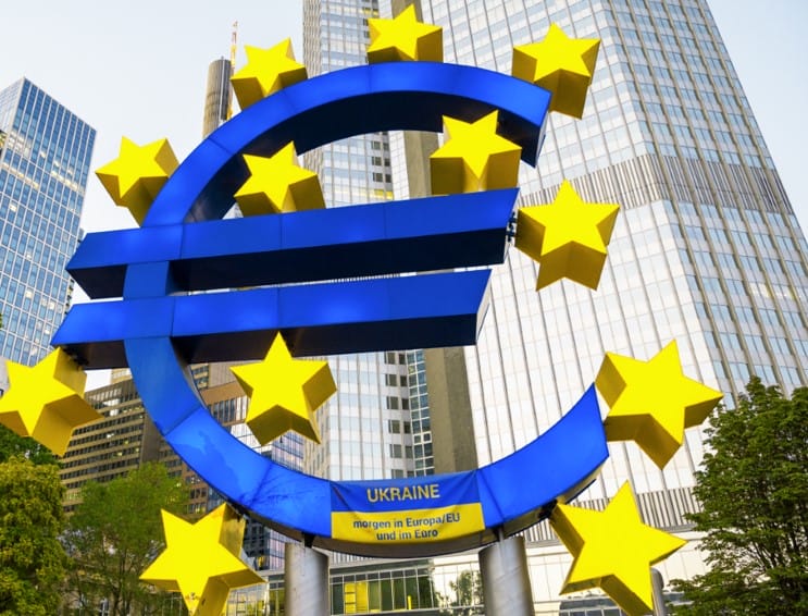 Macro Economic Factors in the Eurozone